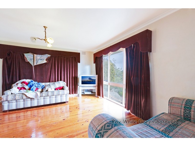 142 Plenty River Drive, Greensborough VIC 3088