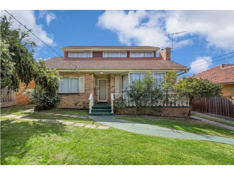 16 May Street, Macleod VIC 3085