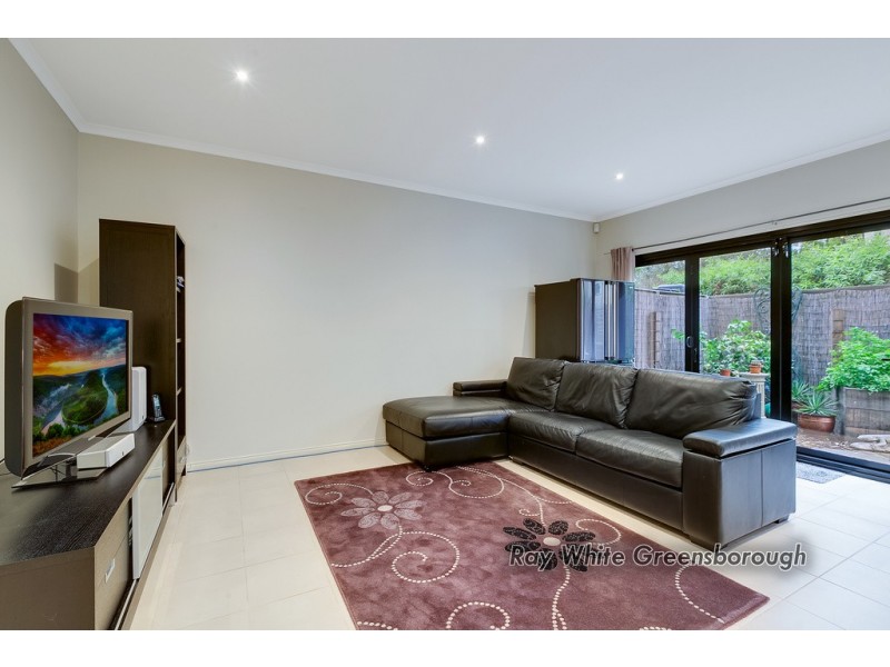 8 Ruby Lane, Greensborough VIC 3088