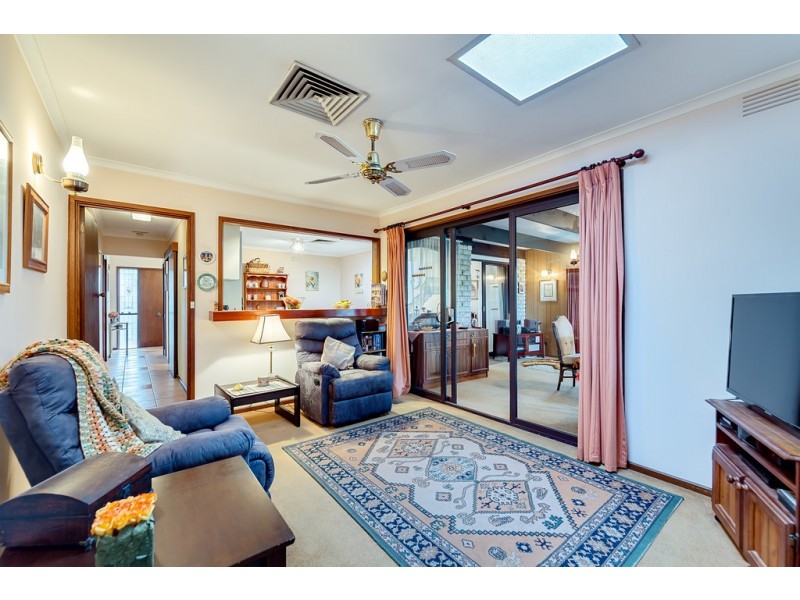 19 Norman Avenue, Watsonia North VIC 3087