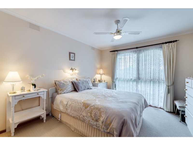 19 Norman Avenue, Watsonia North VIC 3087