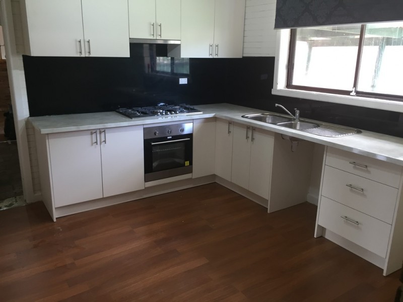 8 Wau Street, Heidelberg West VIC 3081