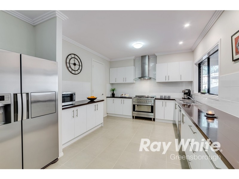 19 Brownlow Drive, Diamond Creek VIC 3089