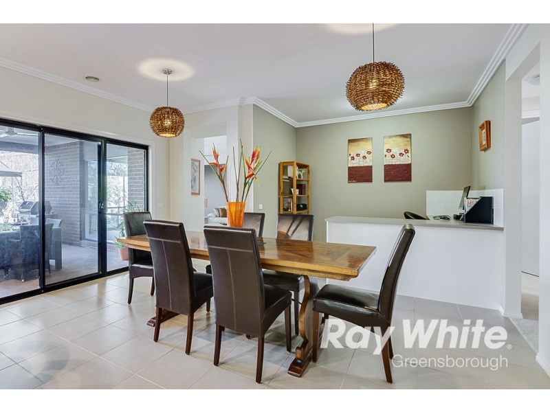 19 Brownlow Drive, Diamond Creek VIC 3089