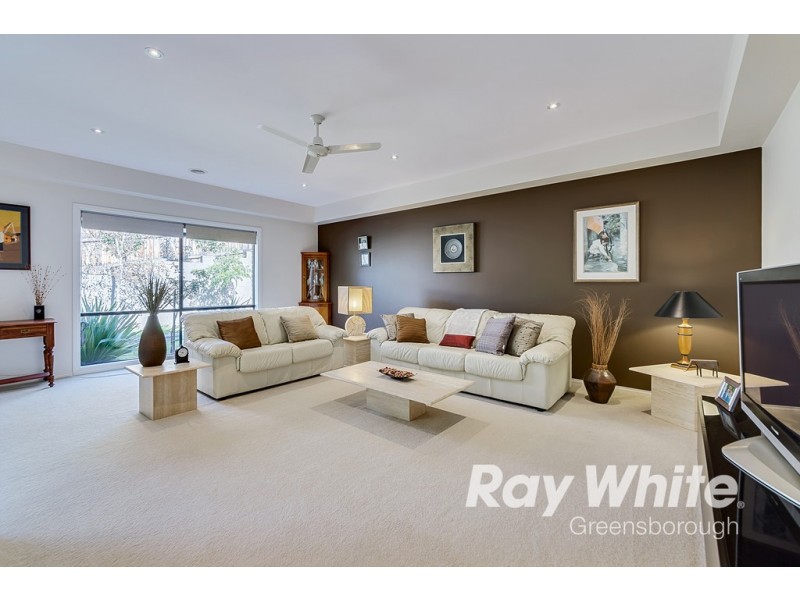 19 Brownlow Drive, Diamond Creek VIC 3089