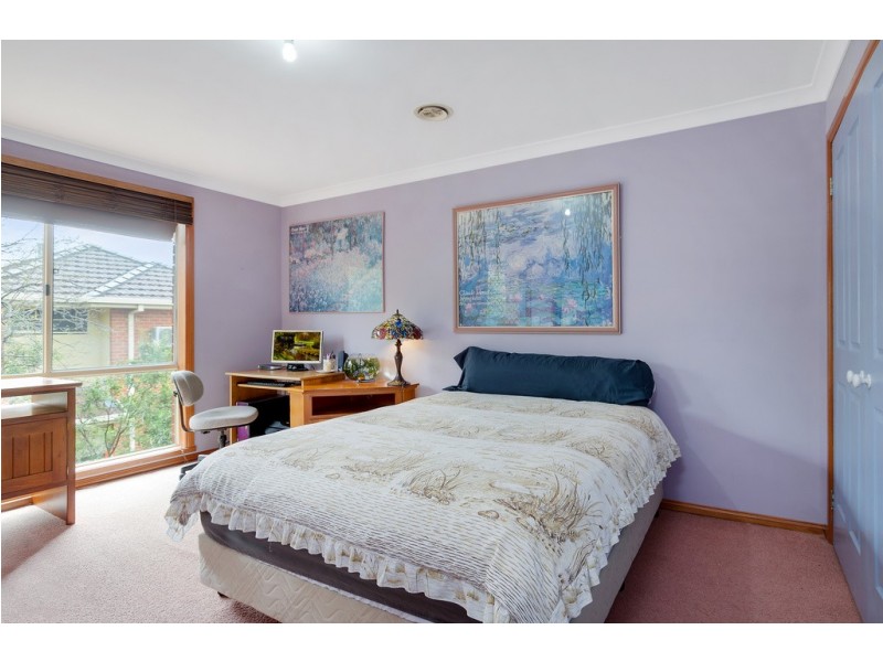 4/157 Grimshaw Street, Greensborough VIC 3088