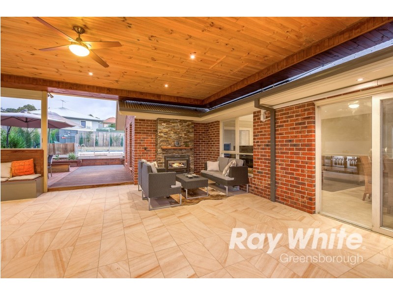 20 Woningary Crescent, Doreen VIC 3754