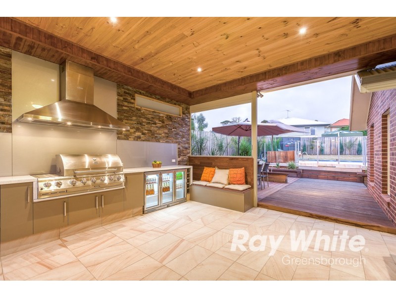 20 Woningary Crescent, Doreen VIC 3754