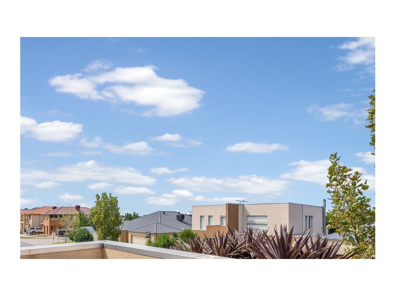 30 Mission Hills Way, Craigieburn VIC 3064