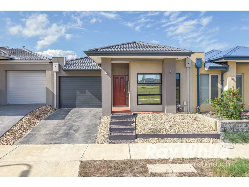 8 Neptune Terrace, Mernda VIC 3754