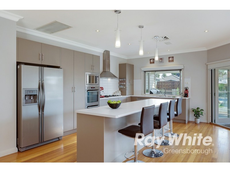 11 Spoonbill Street, Doreen VIC 3754