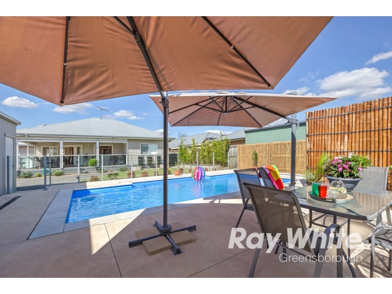 11 Spoonbill Street, Doreen VIC 3754