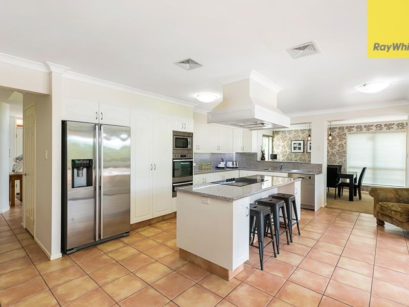 21 South Street, Cleveland QLD 4163