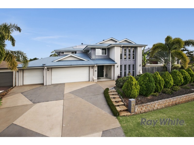 1 Huntly Place, Redland Bay QLD 4165