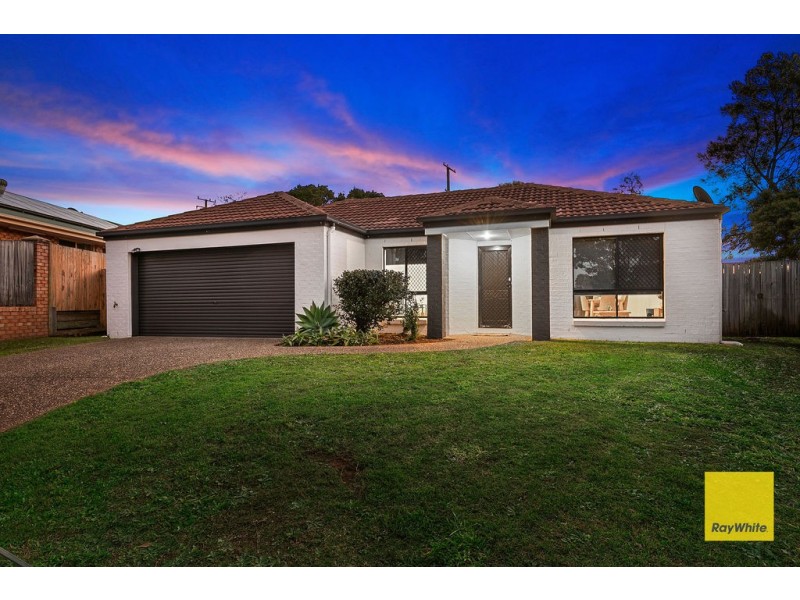 4 Admiral Court, Birkdale QLD 4159