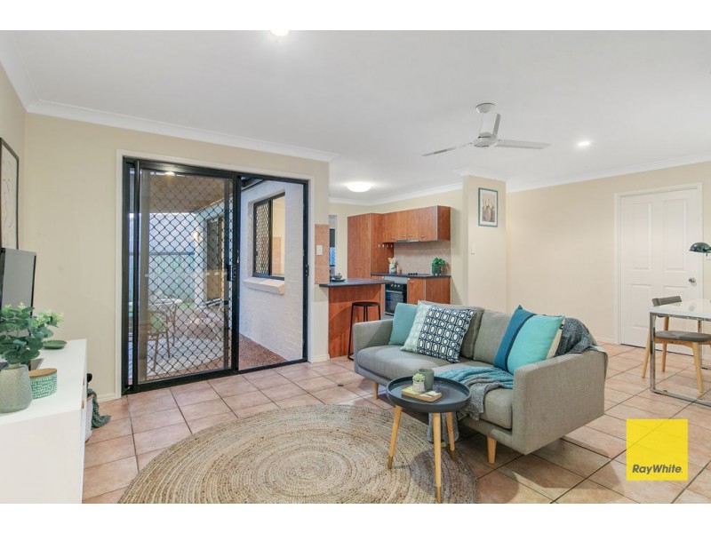 4 Admiral Court, Birkdale QLD 4159