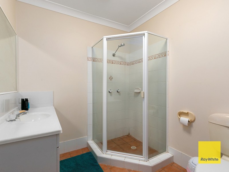 17 Paranka Drive North, Cleveland QLD 4163