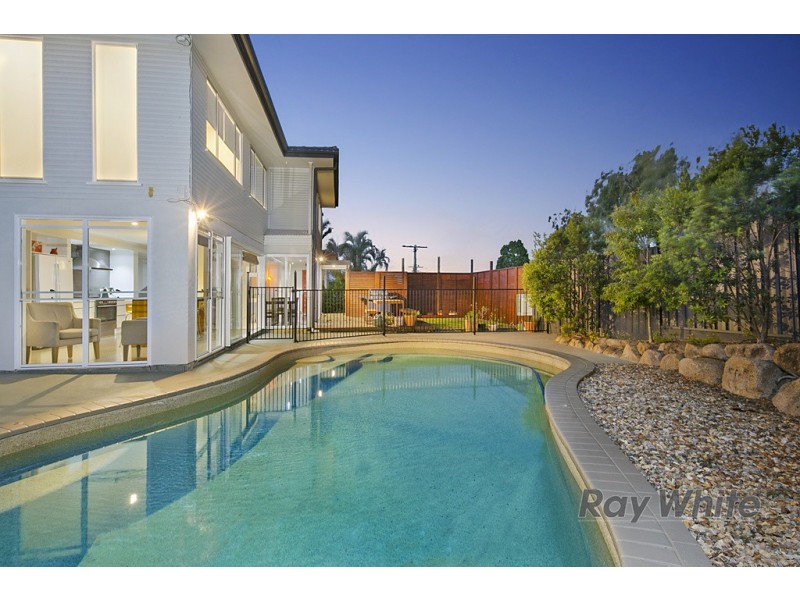 2 Blaxland Street, Capalaba QLD 4157