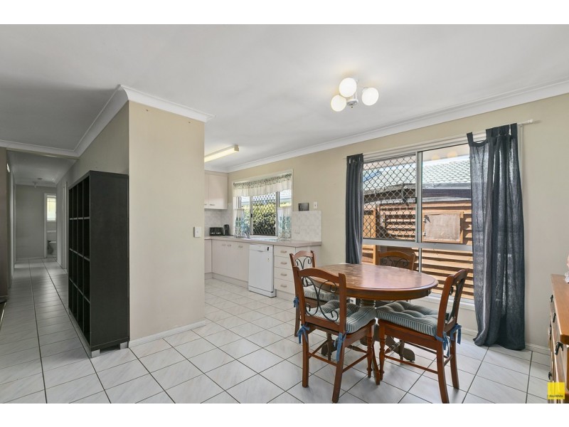 19 Thomas Street, Birkdale QLD 4159