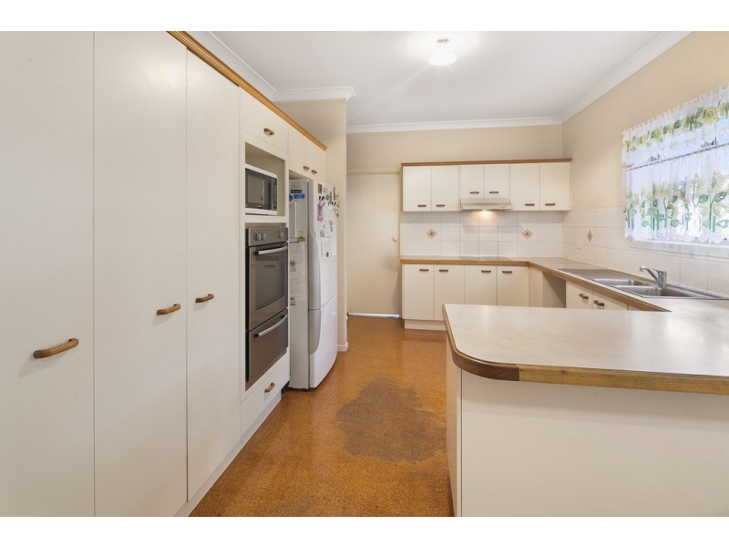 64 Windemere Road, Alexandra Hills QLD 4161