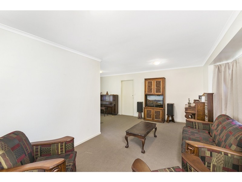 9 Duck Street, Birkdale QLD 4159