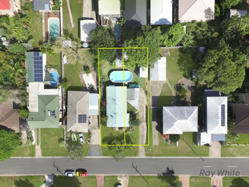 42-44 McWilliam Street, Redland Bay QLD 4165