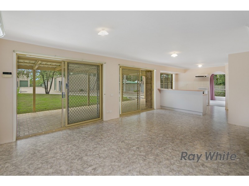 271 Redland Bay Road, Capalaba QLD 4157