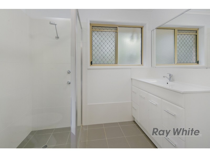 271 Redland Bay Road, Capalaba QLD 4157