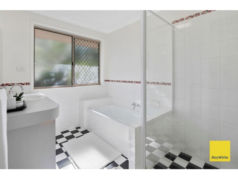 52 Hanover Drive, Alexandra Hills QLD 4161