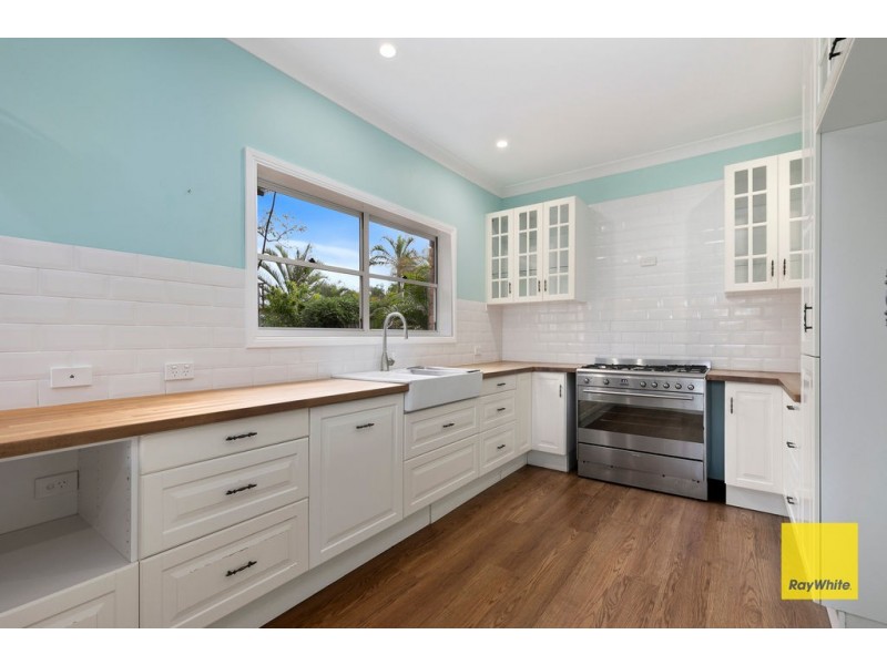 11 Thirlemere Road, Alexandra Hills QLD 4161