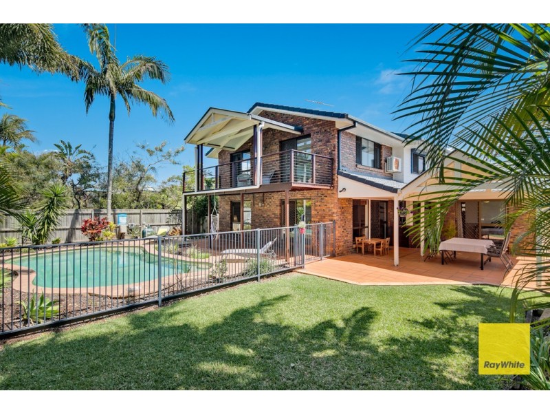 6 Macadamia Street, Victoria Point QLD 4165
