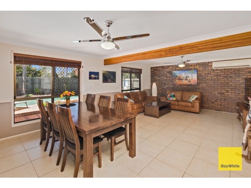 6 Macadamia Street, Victoria Point QLD 4165