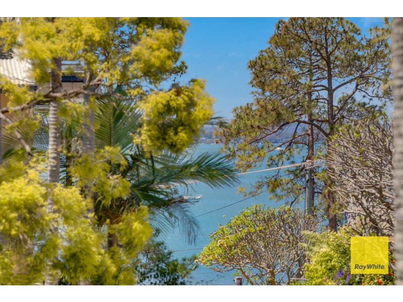 6 Macadamia Street, Victoria Point QLD 4165