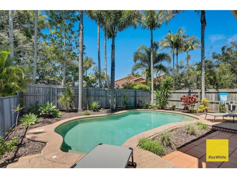 6 Macadamia Street, Victoria Point QLD 4165