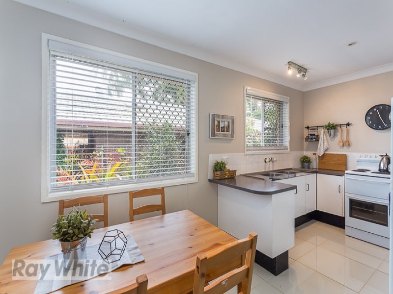 232 Cane Street, Redland Bay QLD 4165