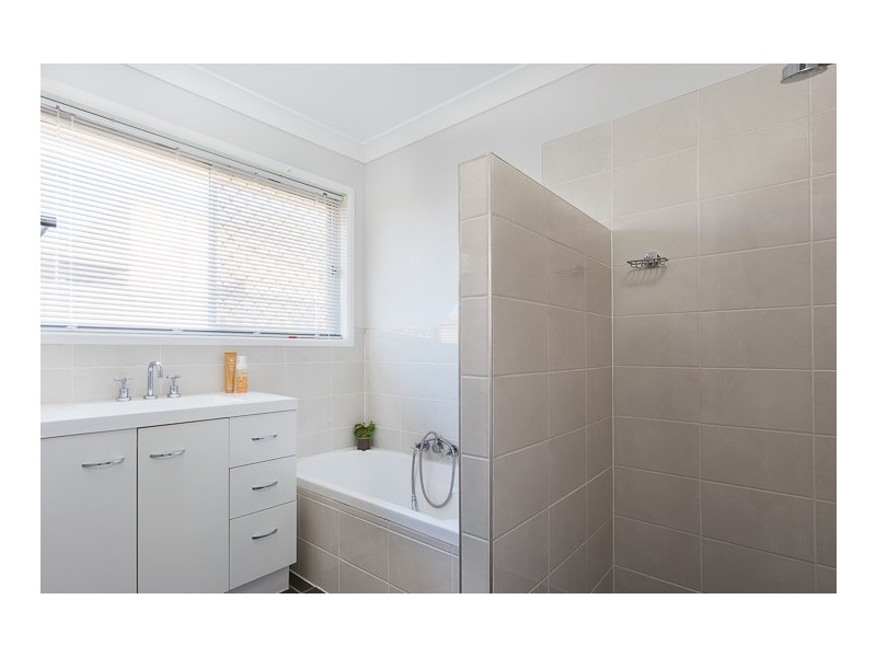 232 Cane Street, Redland Bay QLD 4165