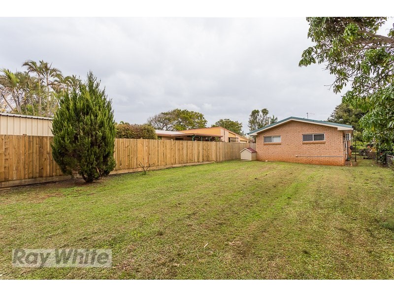 232 Cane Street, Redland Bay QLD 4165