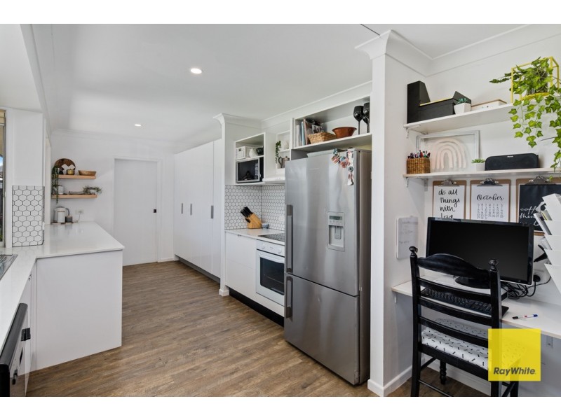 9-11 Link Road, Victoria Point QLD 4165