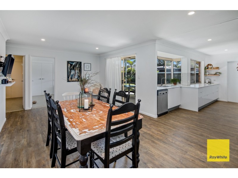 9-11 Link Road, Victoria Point QLD 4165