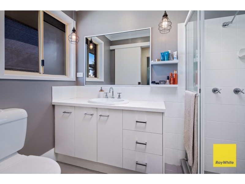 9-11 Link Road, Victoria Point QLD 4165