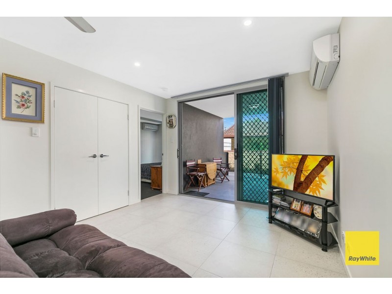 7/11 Adelaide Street, Carina QLD 4152