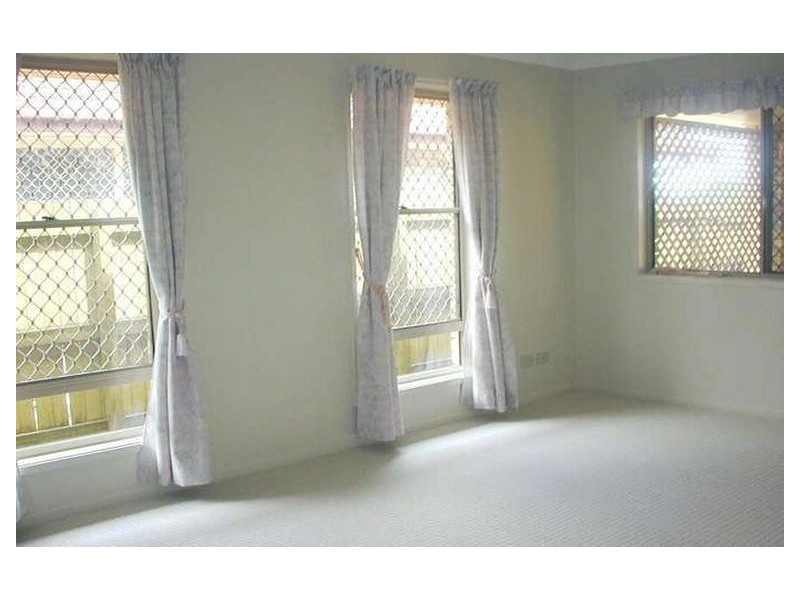 128 Preston Road, Manly West QLD 4179