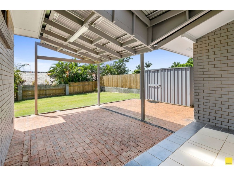 57 Birkdale Road, Birkdale QLD 4159