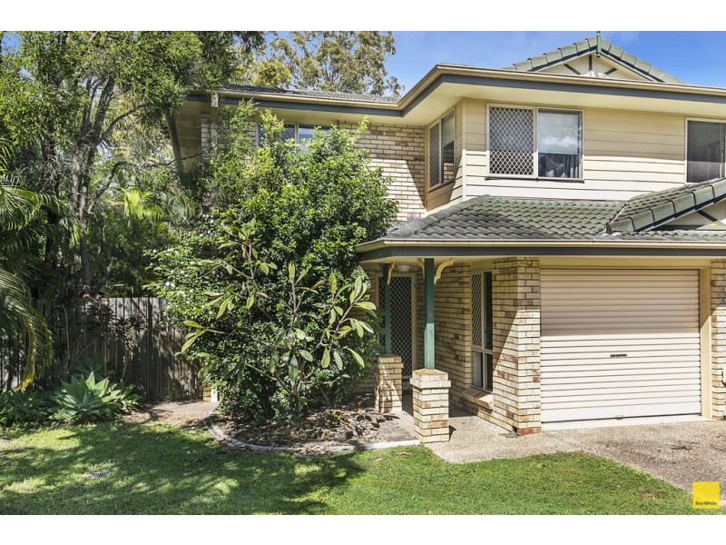 1/2 Denison Court, Capalaba QLD 4157