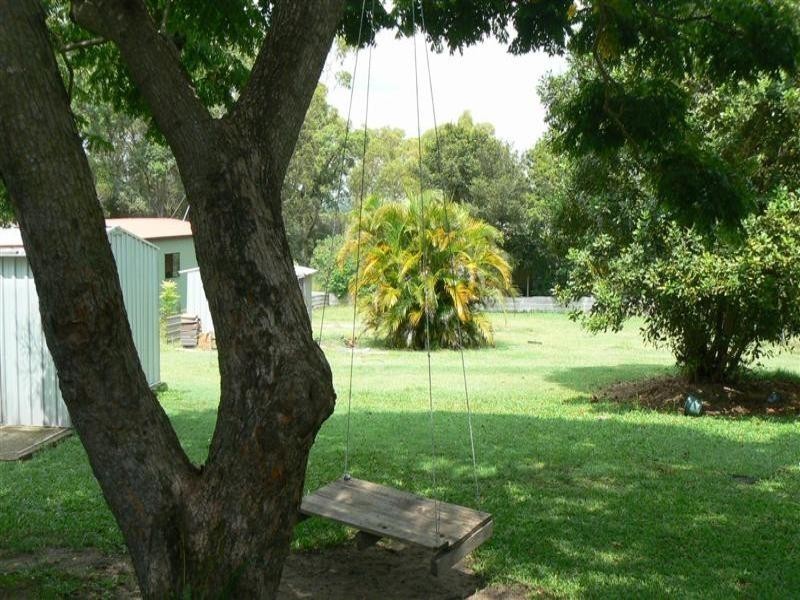 313 Redland Bay Road, Capalaba QLD 4157