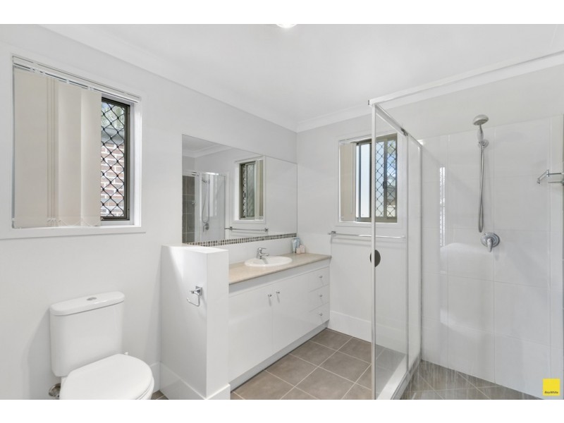 42 Jerrys Place, Thornlands QLD 4164