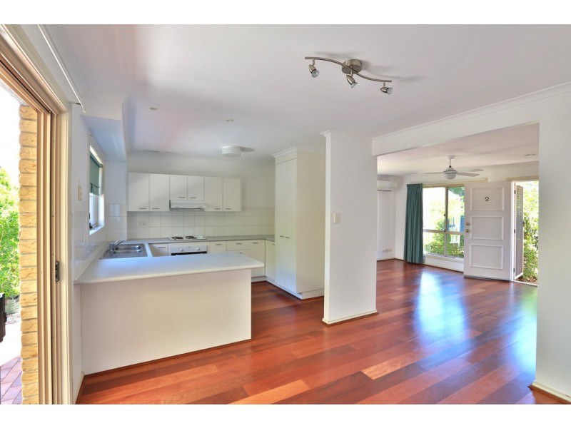 2/46-52 Longland Street, Cleveland QLD 4163