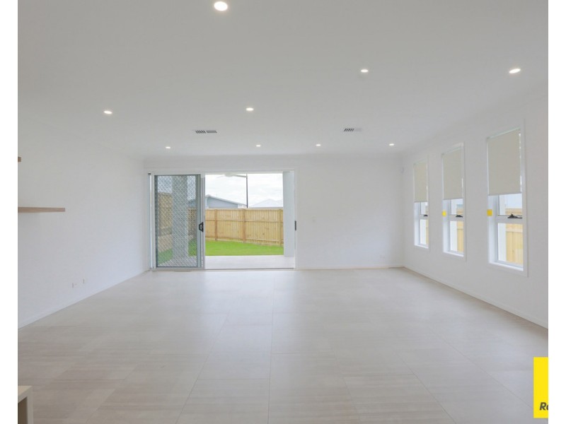 1 Weir Street, Thornlands QLD 4164