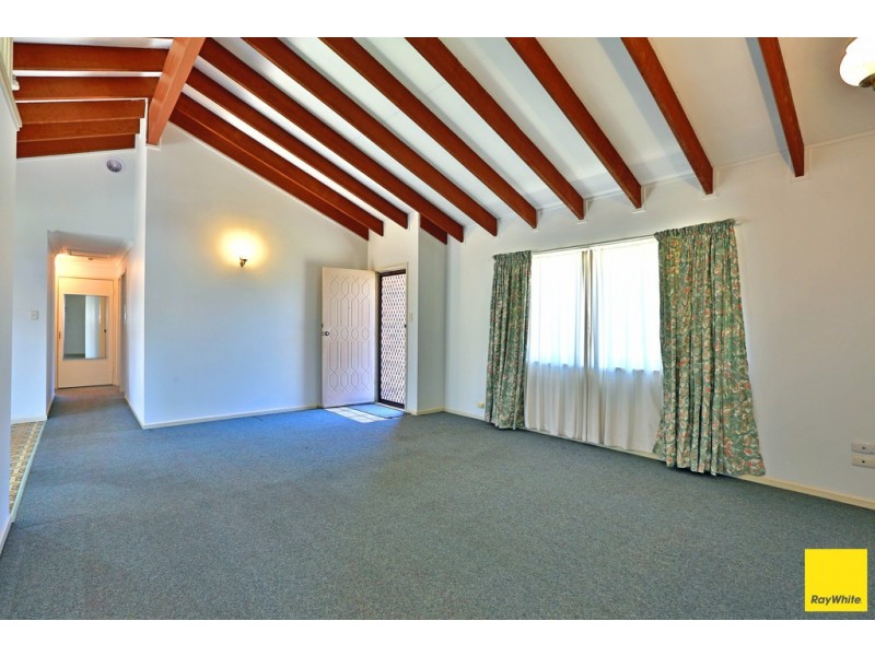 2 Yarrow Court, Cleveland QLD 4163