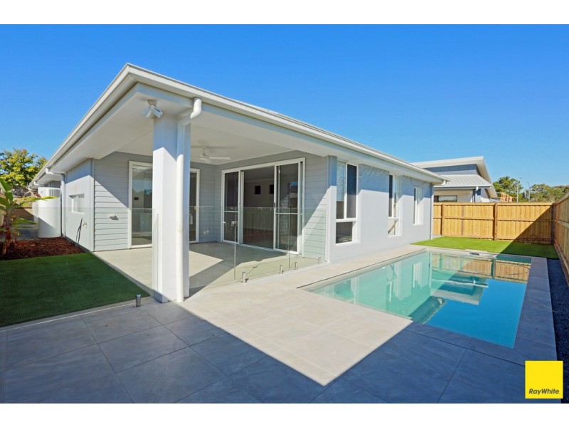 13 Seawater Street, Thornlands QLD 4164